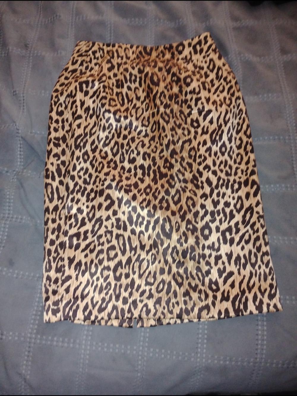 Anne Klein Leopard Print Pencil Skirt in Brown and Tan